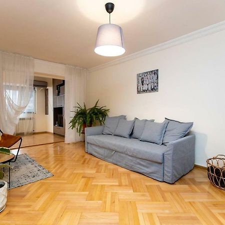 Wehost Cosy Apartment Tbilisi ภายนอก รูปภาพ