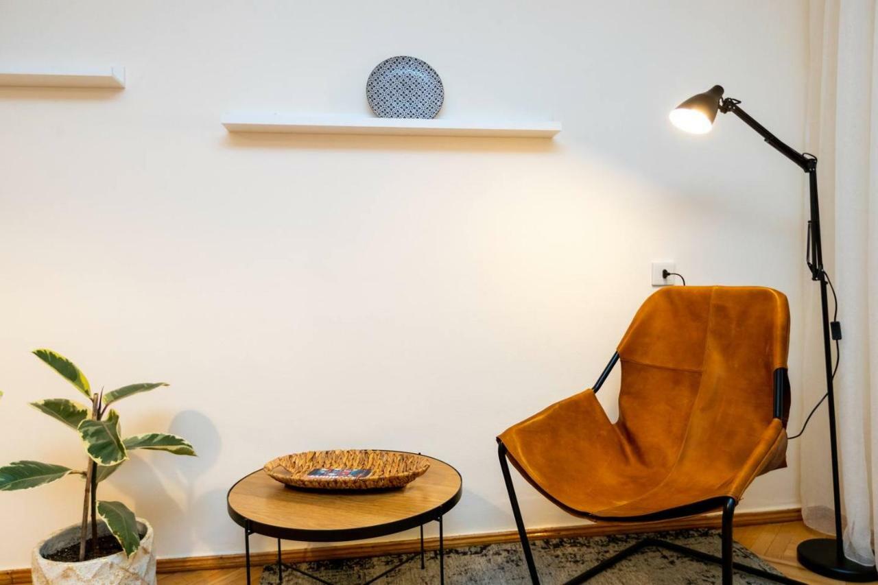 Wehost Cosy Apartment Tbilisi ภายนอก รูปภาพ
